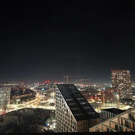 Sky Park Adam&eve - Free Parking - Amazing View * Pozsony